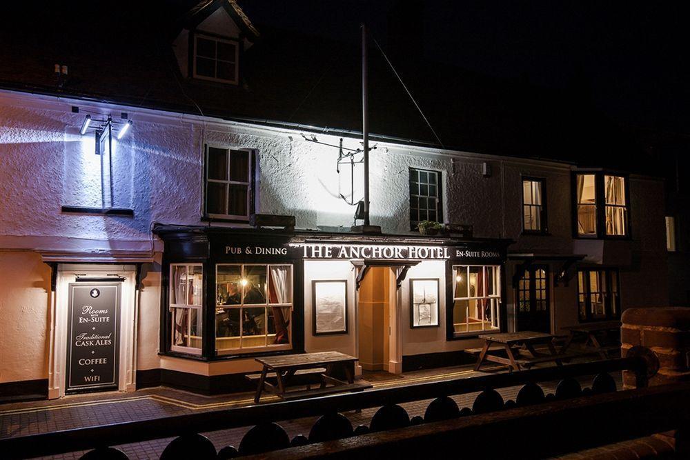 Anchor Hotel Burnham-on-Crouch Exterior photo