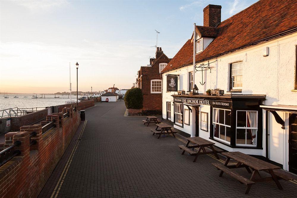 Anchor Hotel Burnham-on-Crouch Exterior photo